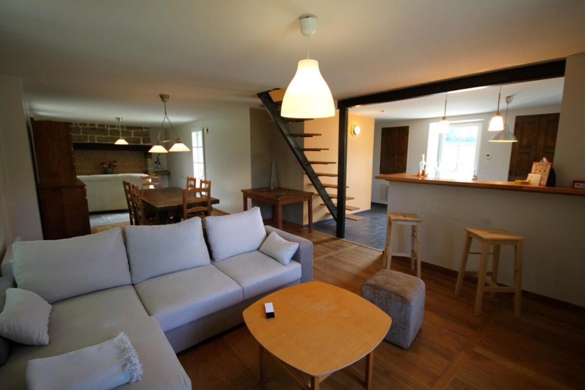 Maison De Vacances A Lissac-Sur-Couze Eksteriør billede